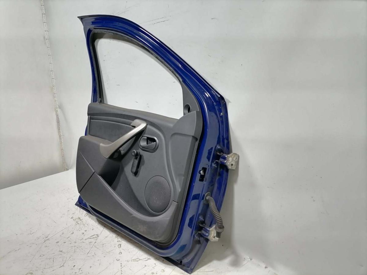 Dacia Sandero 1 original T&uuml;r vorn links OV61H-Blue Marine Bj.2009